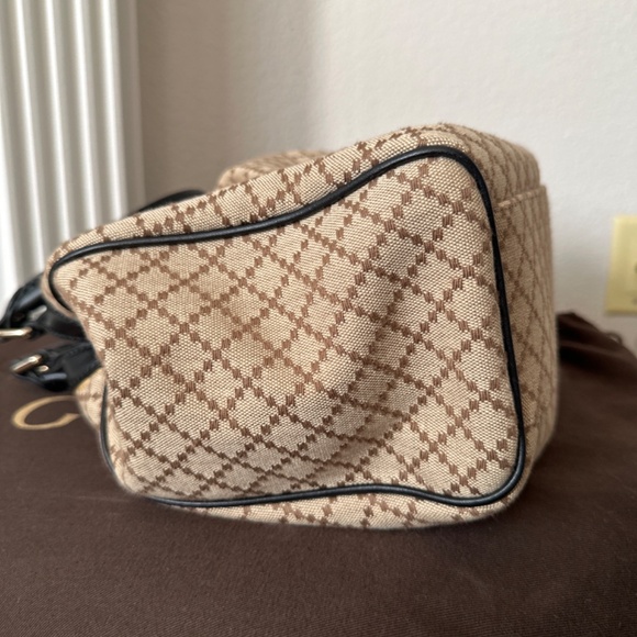 GUCCI Vintage BOHO shoulder bag (New) - Picture 13 of 17